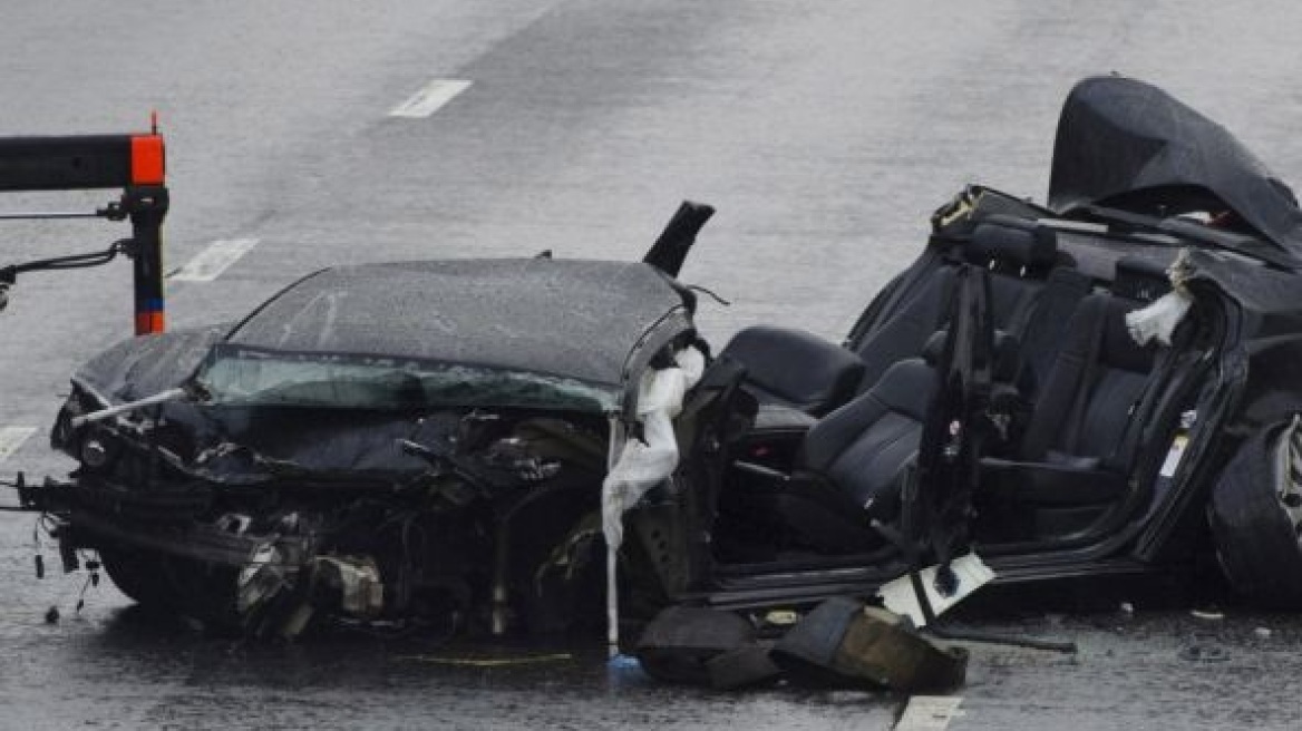 Σμπαράλια δύο BMW έπειτα από κόντρες 