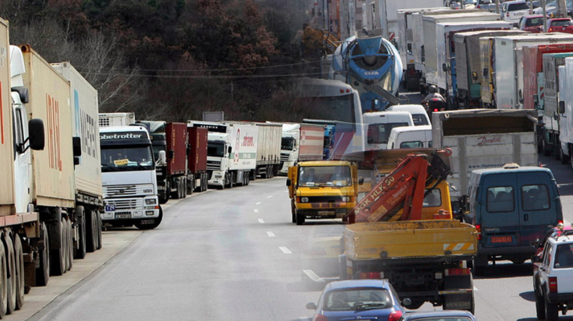 Χειρόφρενο τραβάνε πάλι τα φορτηγά