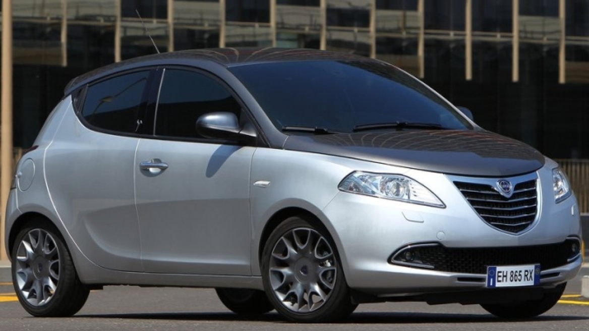 H Lancia Ypsilon με διπλό καύσιμο!