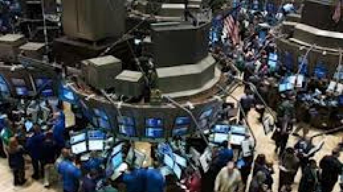 Νευρικότητα και πτώση στην Wall Street