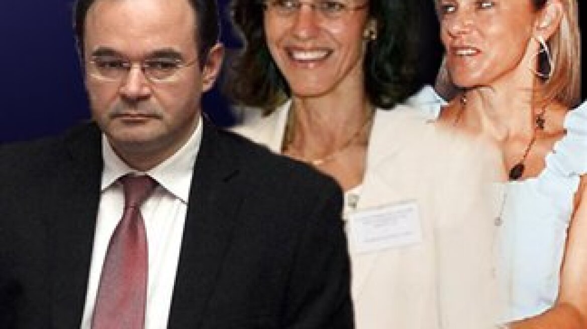 Papakonstantinou’s cousins prosecuted for «money laundering by profession»