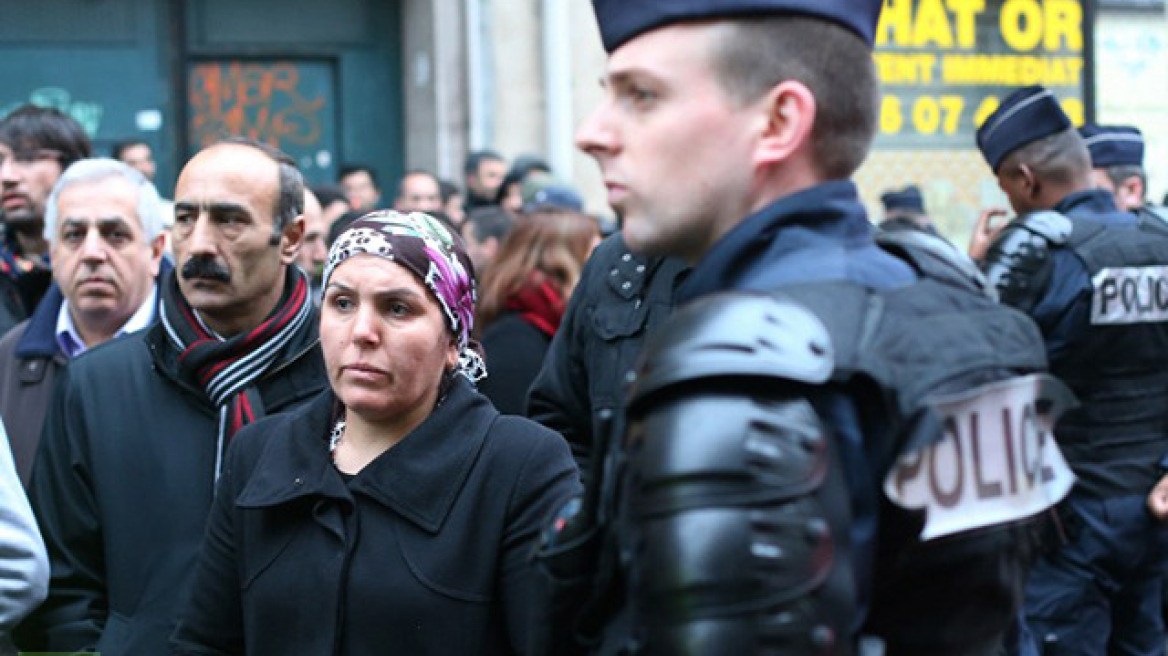 Σε κατάσταση συναγερμού οι διπλωματικές αποστολές της Άγκυρας στην Ευρώπη 