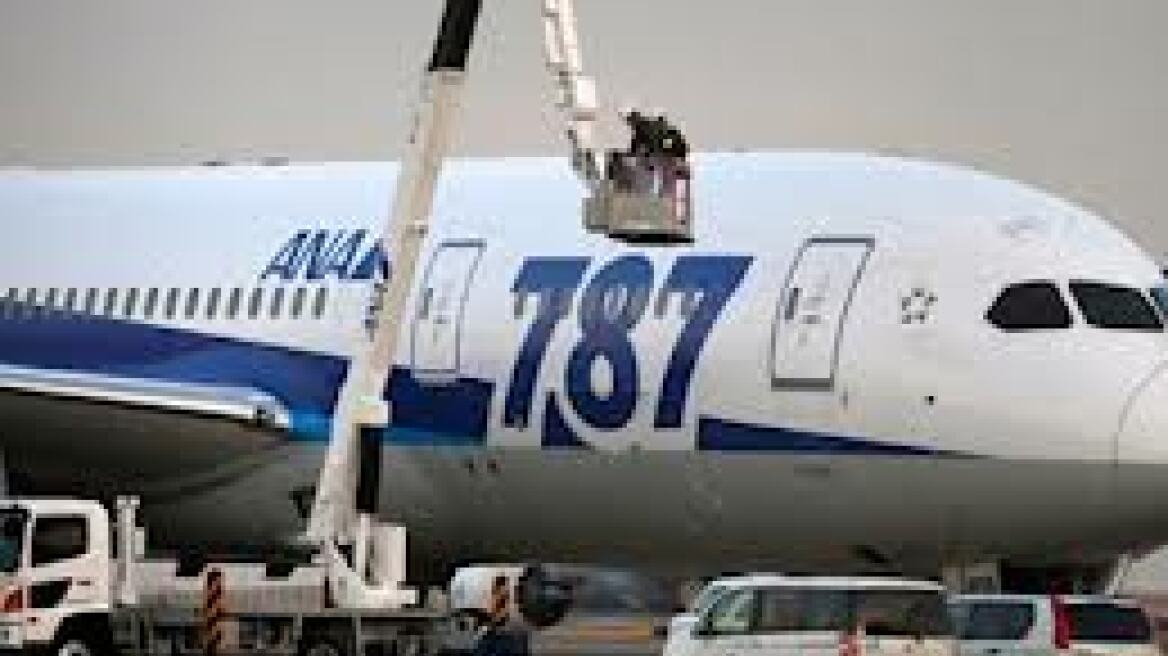 Ιαπωνία: Στο μικροσκόπιο τα «Dreamliner» από το υπουργείο Μεταφορών