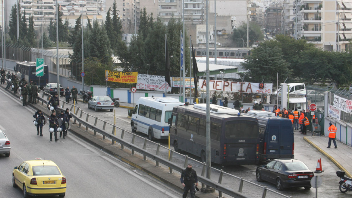 Σχέδια της κυβέρνησης για να κινηθούν κάποιοι συρμοί του Μετρό 