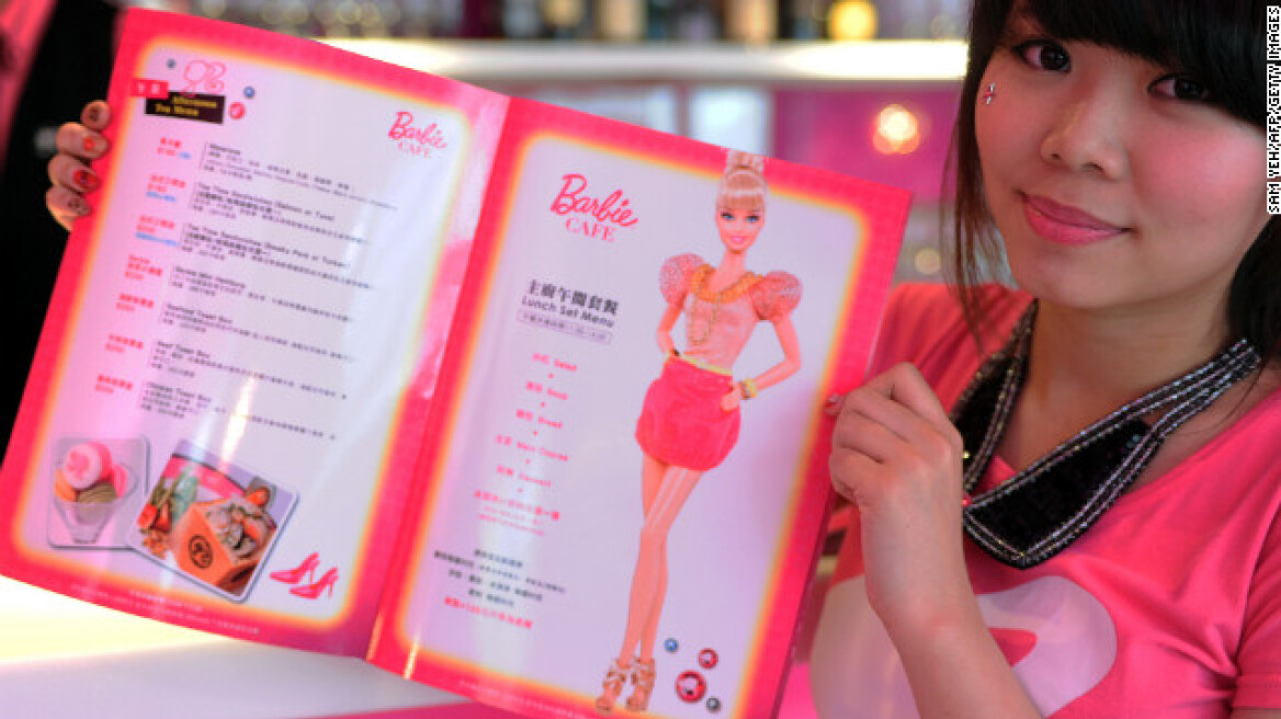 Ταϊβάν: Άνοιξε το πρώτο «Barbie Café»