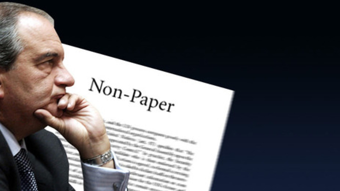 «Δεν έχει σχέση ο Καραμανλής με το non paper»