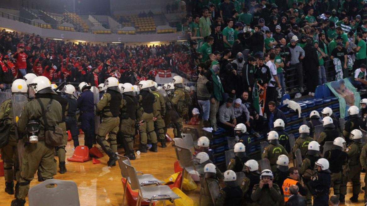 Δύο συλλήψεις για τα επεισόδια στον τελικό του κυπέλλου μπάσκετ