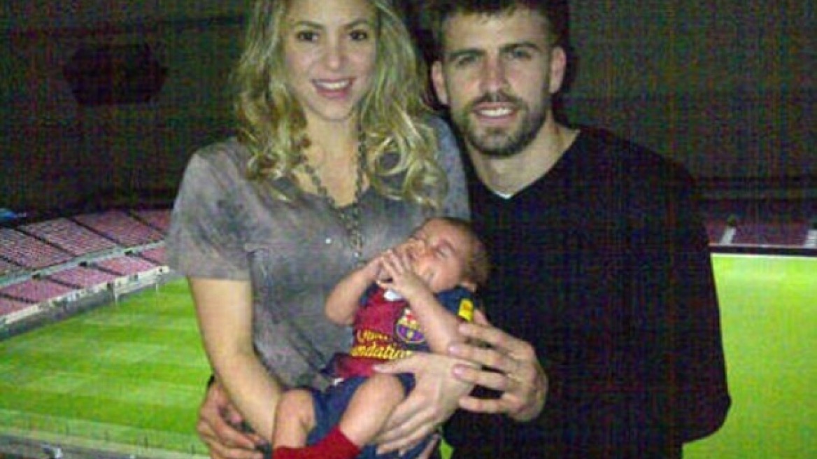 Shakira - Piqué αγκαλιά με τον μικρό Milan!