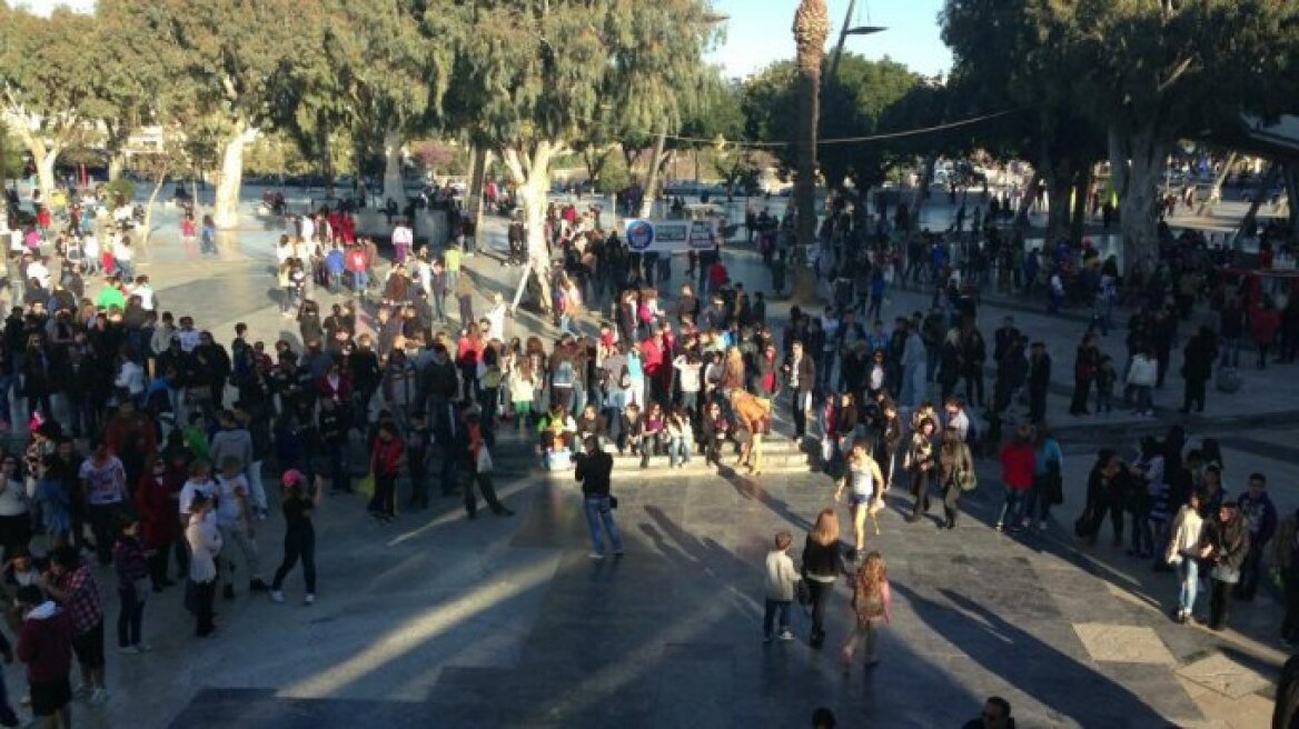 Στους ρυθμούς του Harlem Shake το ... Ηράκλειο