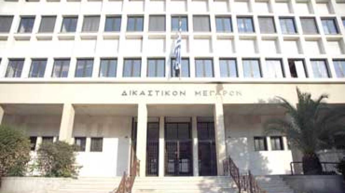 Το Ειρηνοδικείο Ιωαννίνων έσωσε δανειολήπτη απ’ τα… νύχια τραπεζών