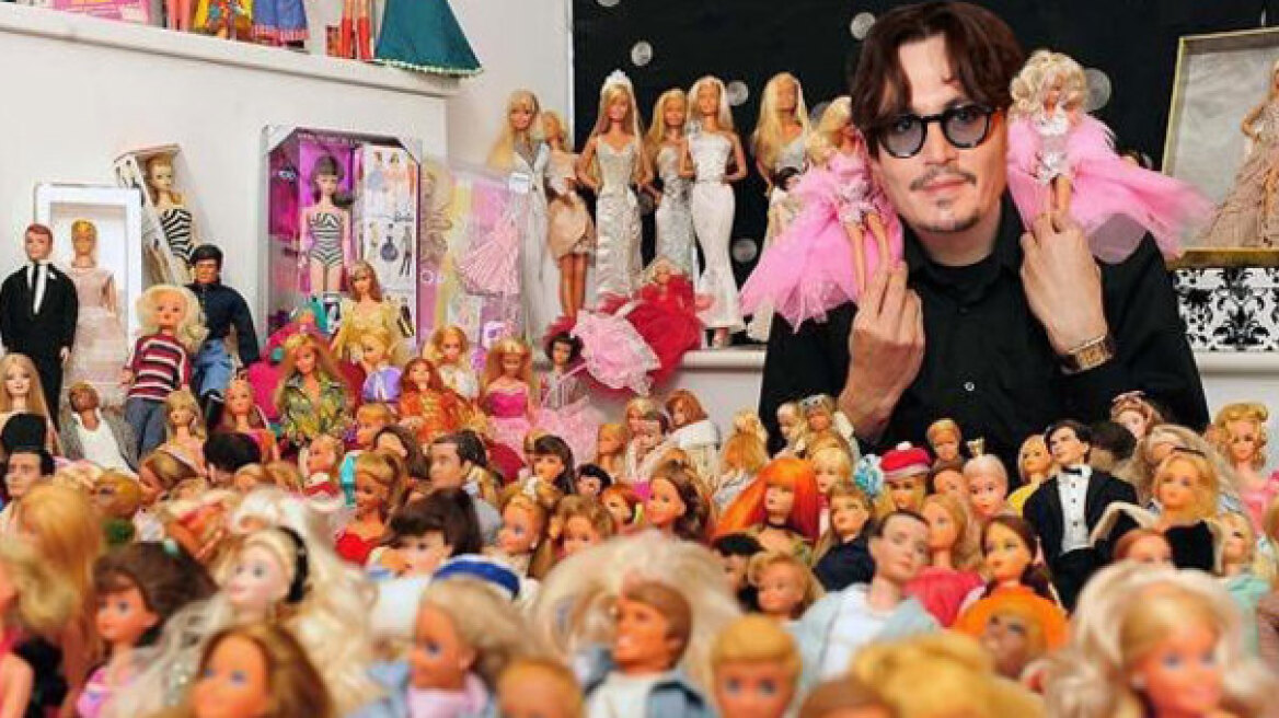 O Johnny Depp έχει συλλογή από... Barbie!