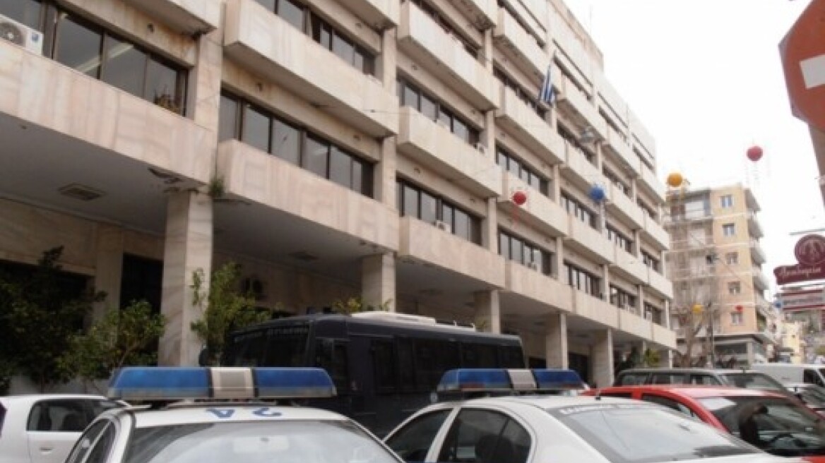 Πάτρα: Προσπάθησε να κρεμαστεί μέσα στα κρατητήρια