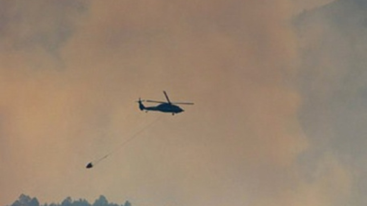 Φωτιά απείλησε τα πυρομαχικά στο αεροδρόμιο Καλαμάτας