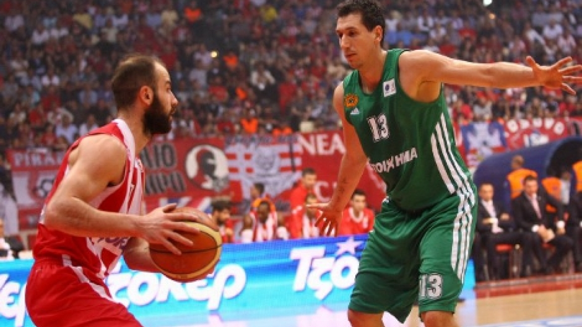 Ολυμπιακός-Παναθηναϊκός: 72-76 (Διακοπή, ΣΚΑΪ)