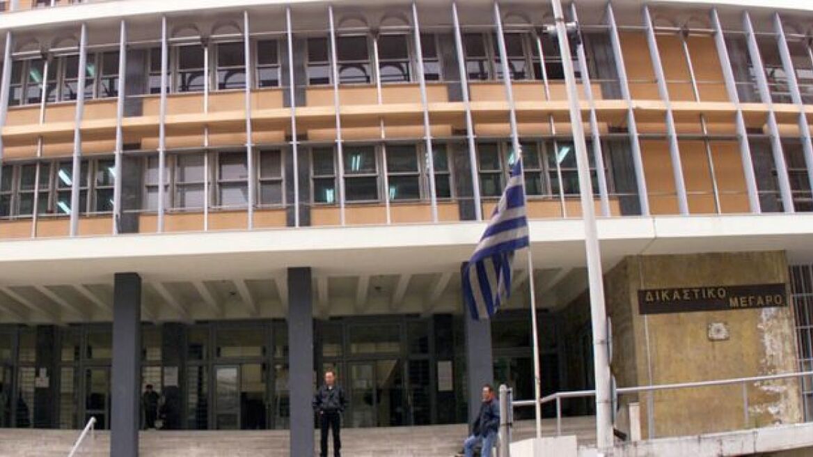 Θεσσαλονίκη: Την Παρασκευή απολογούνται τα στελέχη του ΣΔΟΕ για το «φακελάκι»