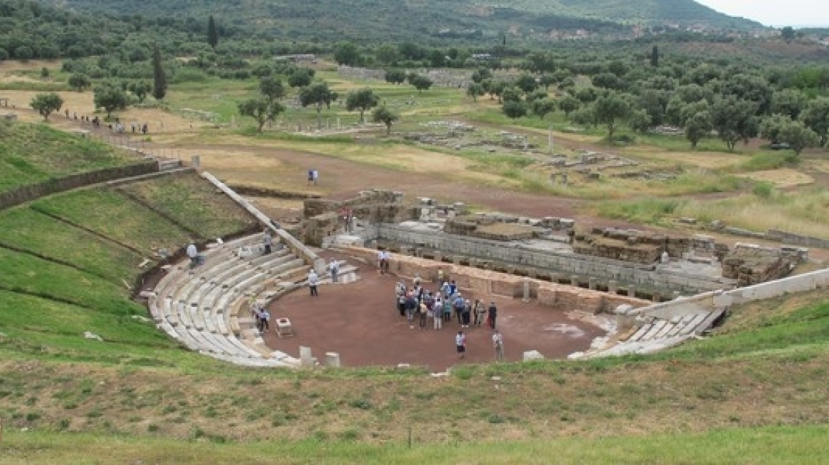 Το αρχαίο θέατρο της Μεσσήνης ξαναζωντανεύει