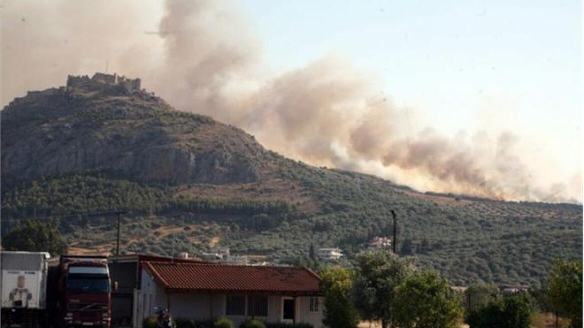 Χανιά: Υπό ελέγχο η πυρκαγιά στο Ακρωτήρι 