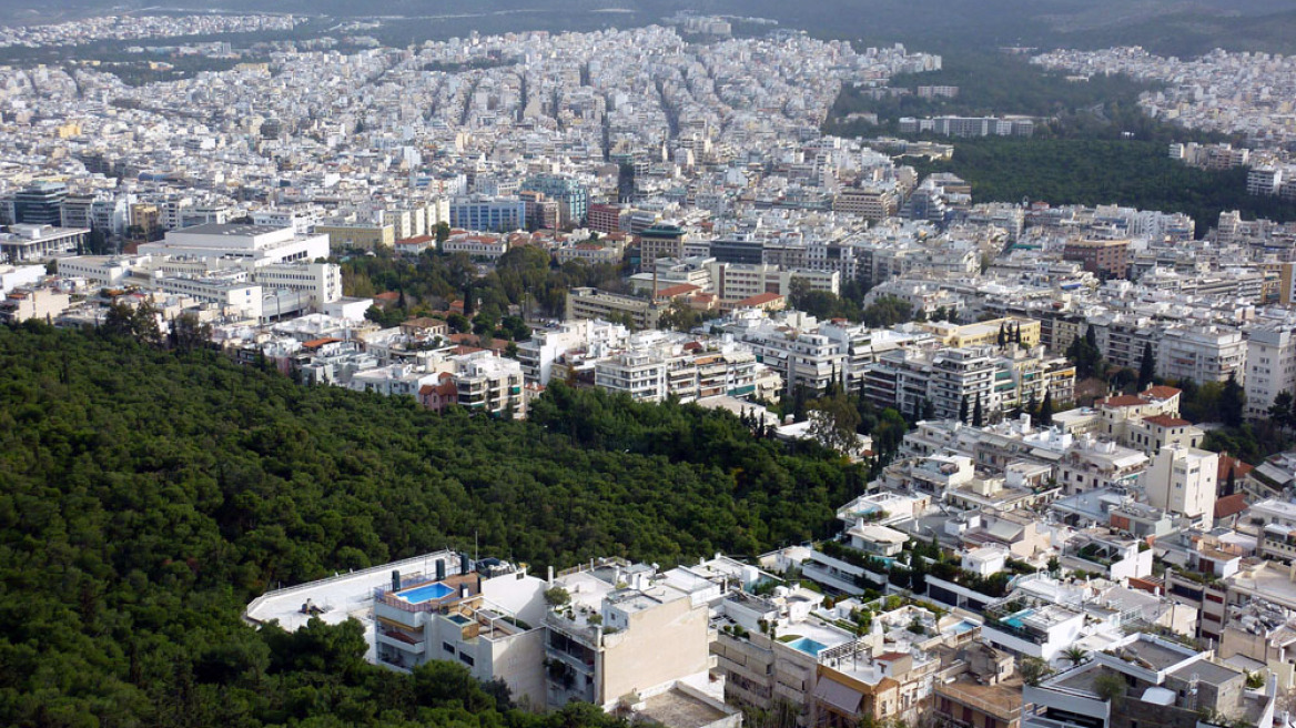 Τρεις αλλοδαποί αγόρασαν ακίνητα και πήραν άδεια παραμονής