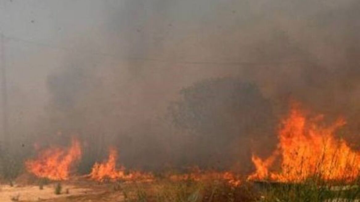 Συναγερμός για πυρκαγιά το μεσημέρι στα Χανιά 