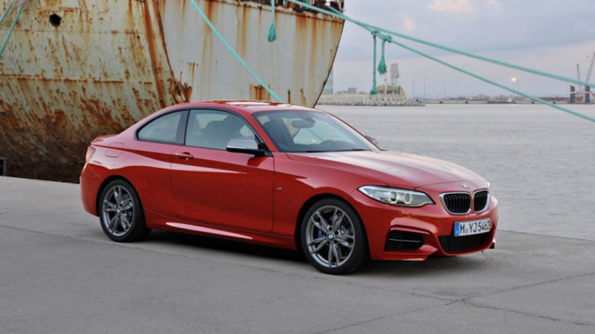 Πρώτα στο C+S: Η νέα BMW 2 Coupe!