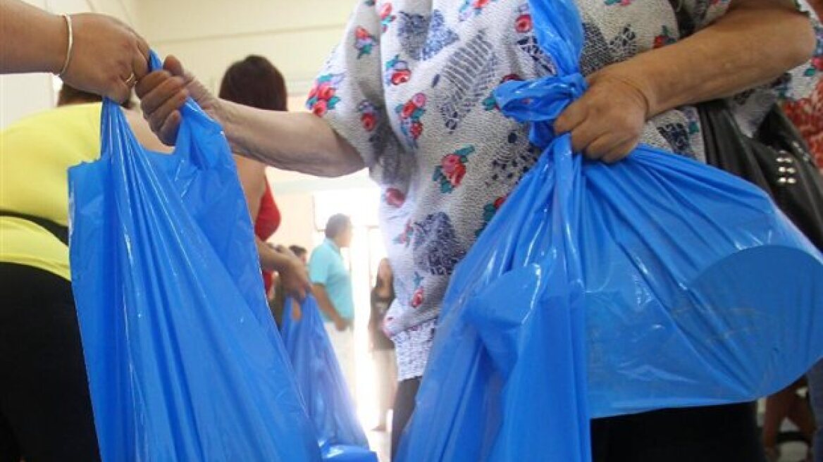 Σήμερα ξεκινά η διανομή δωρεάν τροφίμων από το υπ. Αγροτικής Ανάπτυξης