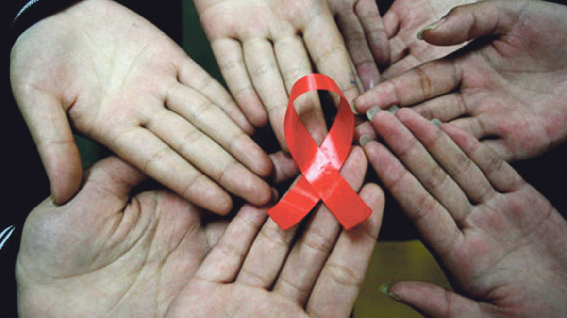 Στους 13.496 οι άνθρωποι που έχουν μολυνθεί από AIDS στην Ελλάδα