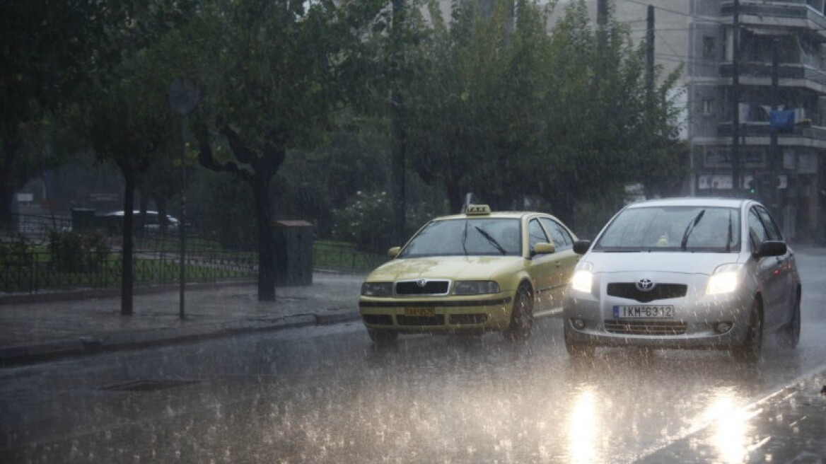 Στο έλεος της κακοκαιρίας όλη η χώρα 