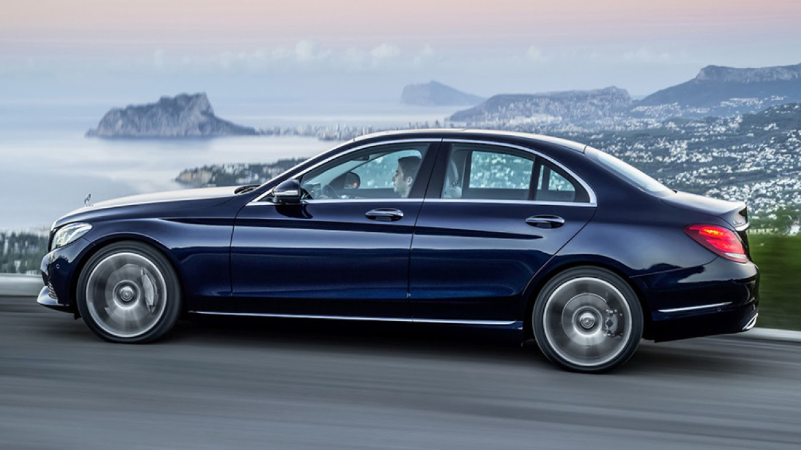 Αποκάλυψη: Η νέα Mercedes C-Class