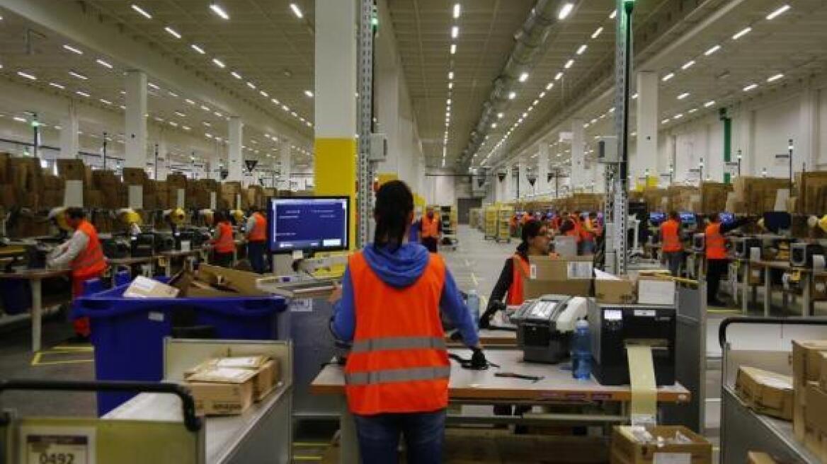 Συνεχίζουν την απεργία οι εργαζόμενοι στην Amazon.com Γερμανίας