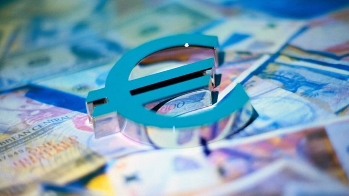 950 million euros primary surplus in 2013