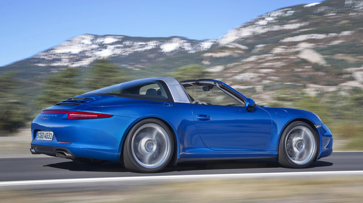 H νέα 911 Targa με ηλεκτρική οροφή! (video)