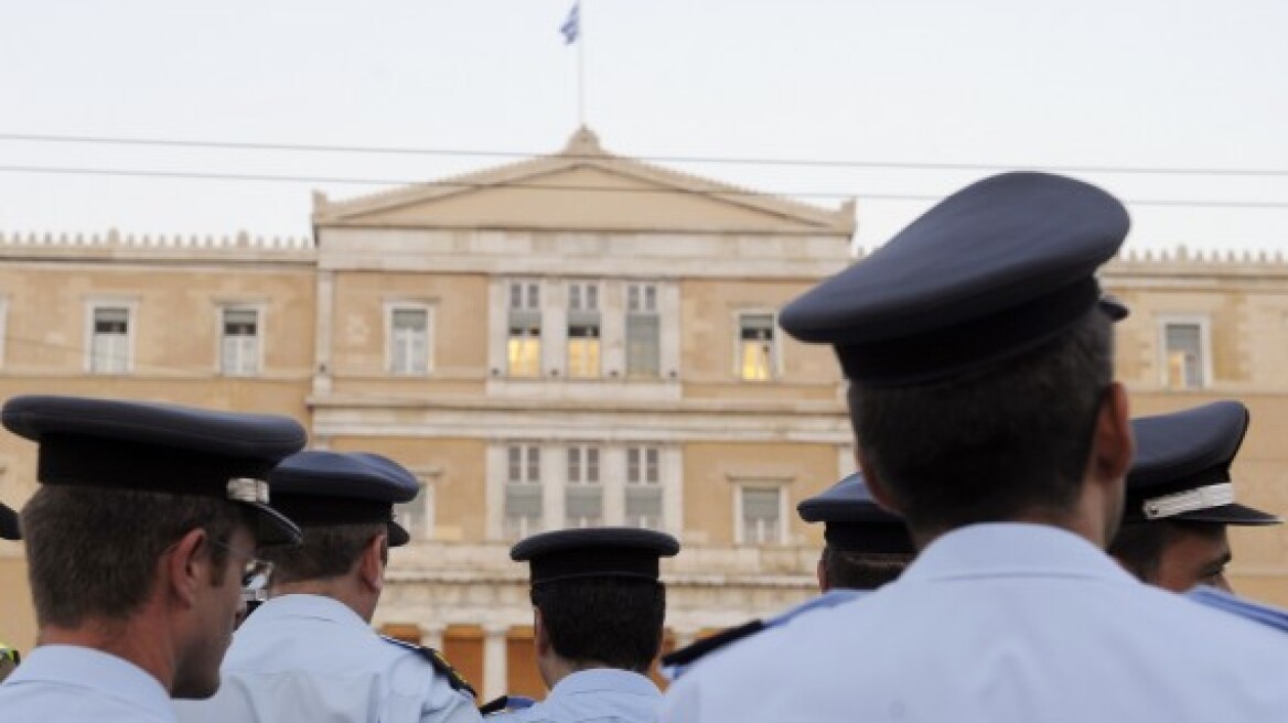 Οι ένστολοι για την απόφαση ΣτΕ: Δικαιωμένοι μεν, δύσπιστοι δε... 