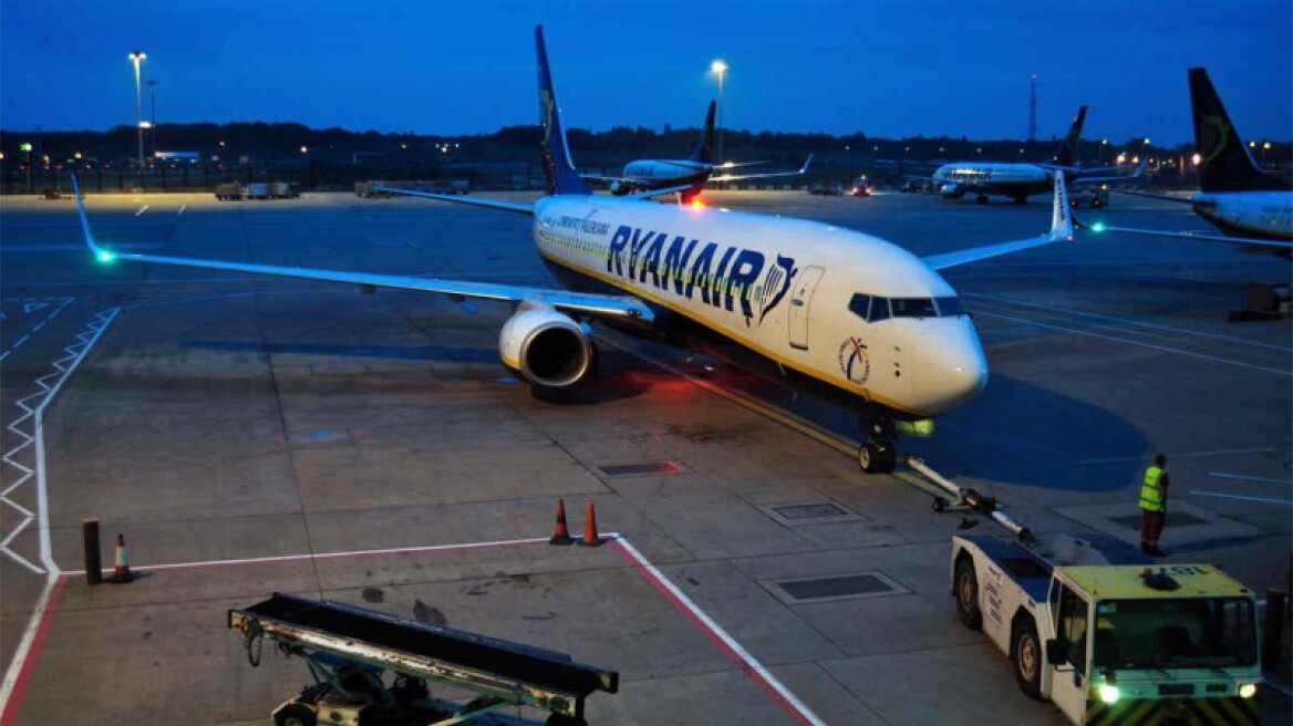 Η Ryanair υπόσχεται να δημιουργήσει 2.800 θέσεις εργασίας στην Ελλάδα 