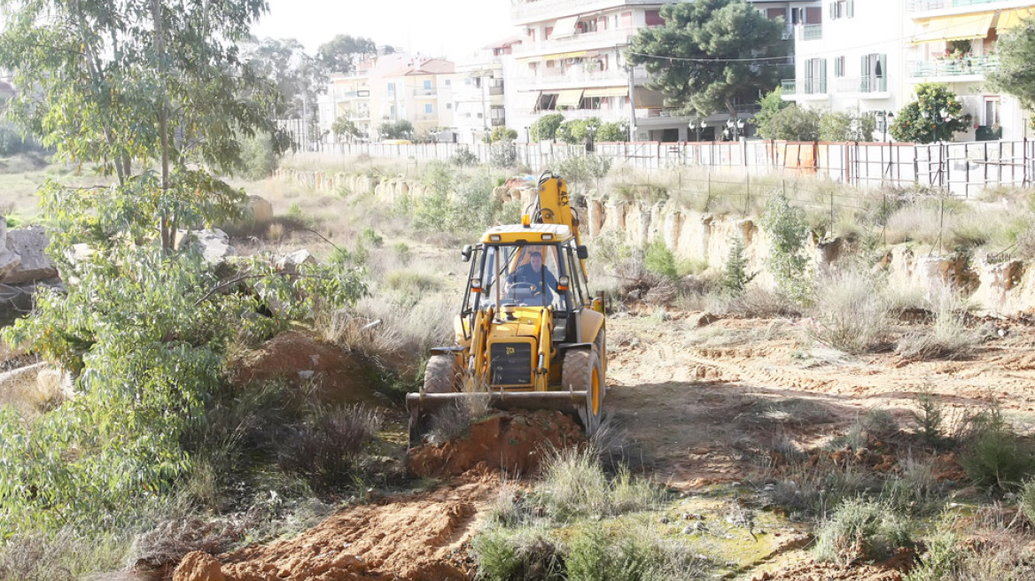 ΑΕΚ: Μετά την μπουλντόζα μπήκε και το γεωτρύπανο για τα έργα στη Φιλαδέλφεια