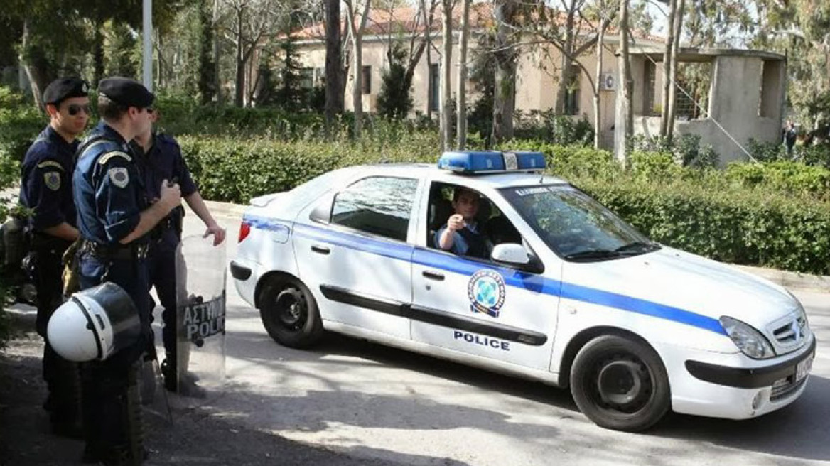 Πυροβολισμοί από ληστές εναντίον επιχειρηματία