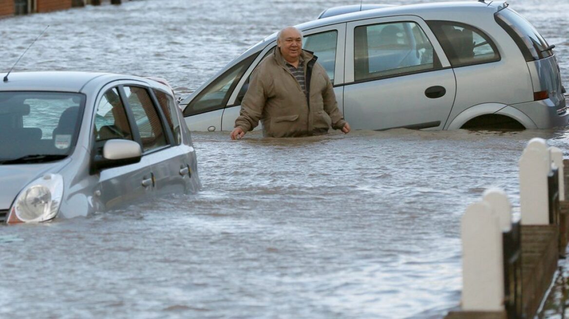 Η κλιματική αλλαγή υπεύθυνη για την κακοκαιρία στη Βρετανία;