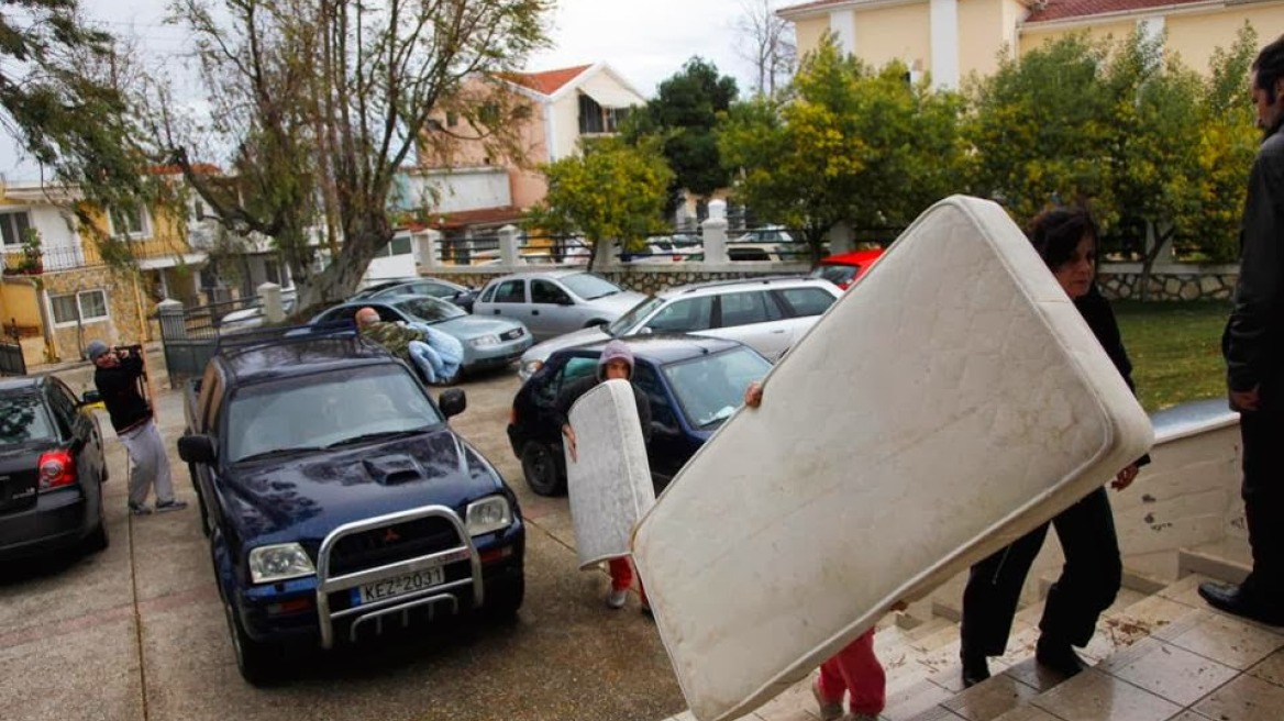 Κεφαλονιά: Την Παρασκευή οι αποζημιώσεις για οικοσκευές και το επίδομα ενοικίου