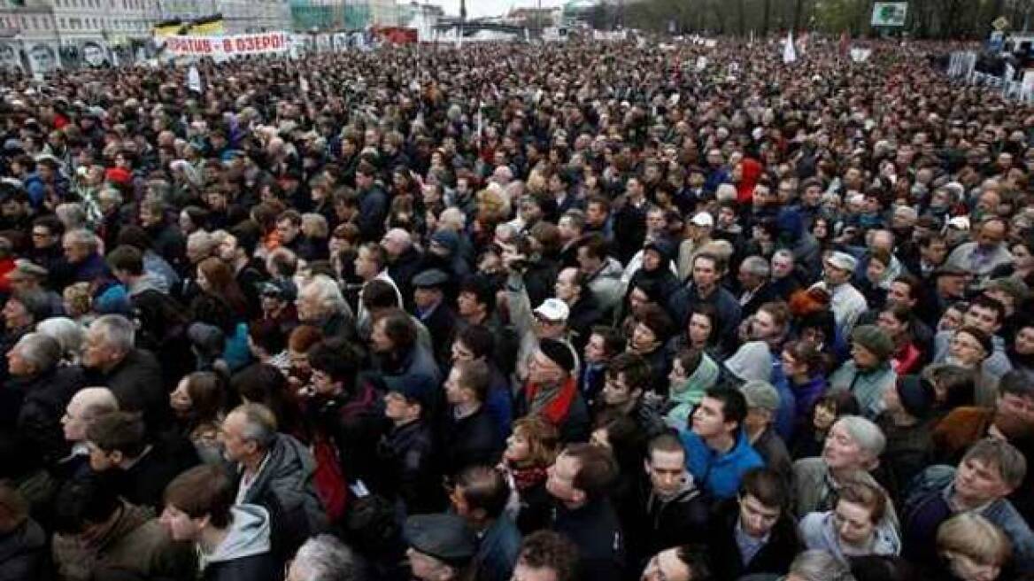 Χιλιάδες διαδηλωτές στη Μόσχα κατά της "κατοχής" της Κριμαίας