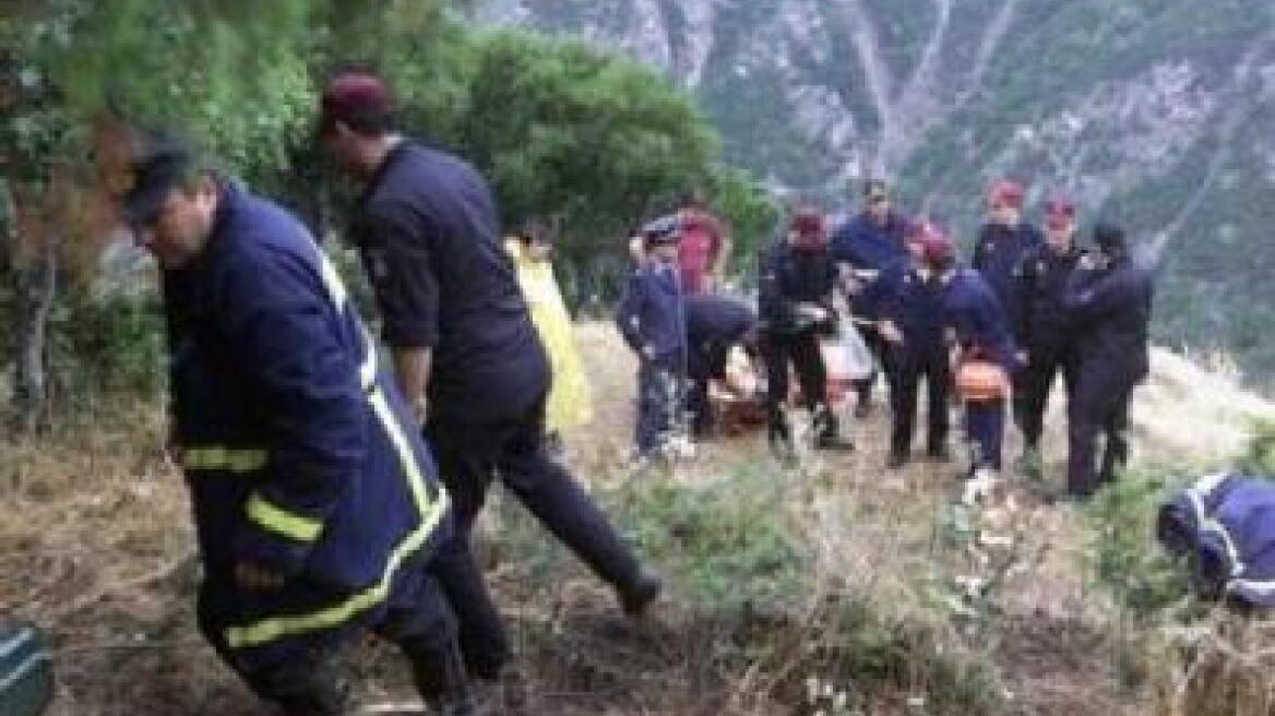 Θήβα: Σε εξέλιξη επιχείρηση για απεγκλωβισμό ατόμου που έπεσε σε πηγάδι