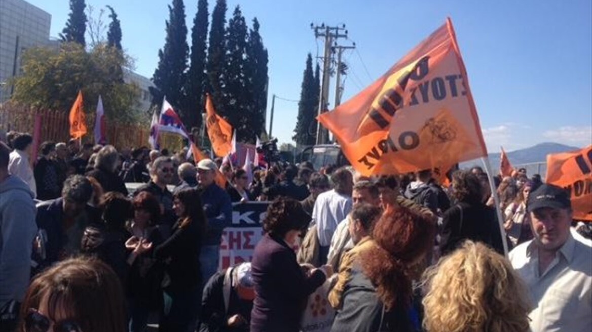 ΟΛΜΕ: Αιτία πολέμου η αξιολόγηση και η αναπλήρωση μαθημάτων στις διακοπές του Πάσχα