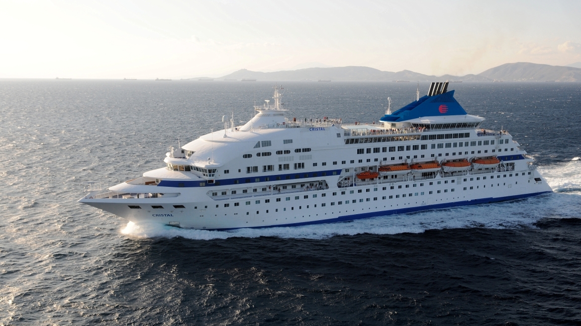 Second cruise ship docks at Thessaloniki port