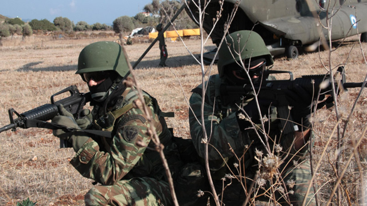 Στρατός: Τρεις στους 100 επιχειρούν να αυτοκτονήσουν κατά τη θητεία τους