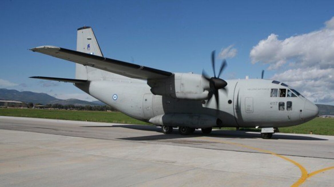 Greek Air Force plane transfers transplant organs