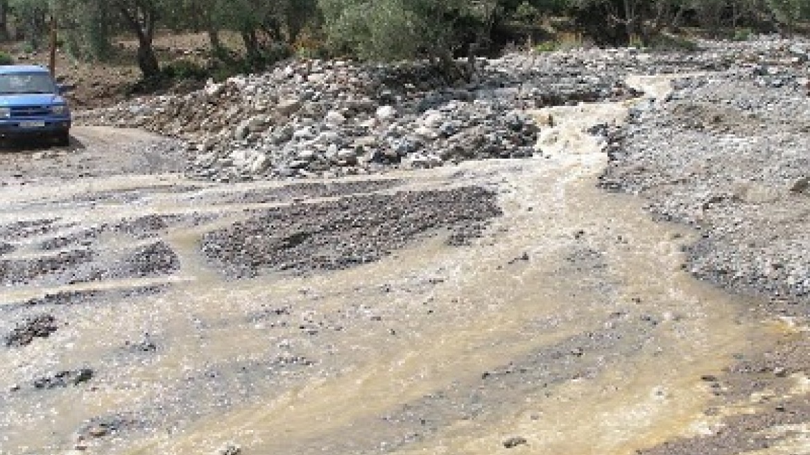 Μεγάλες καταστροφές σε Σαμοθράκη και Κρήτη από το κύμα κακοκαιρίας 