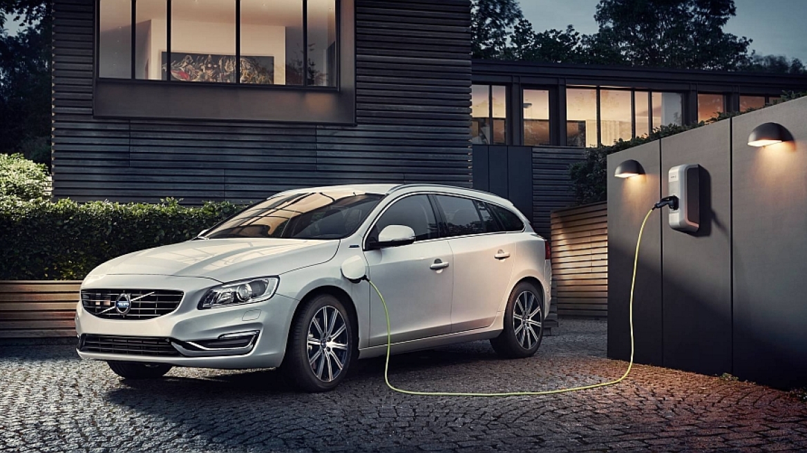 Στην Ελλάδα το Volvo V60 Plug-in Hybrid