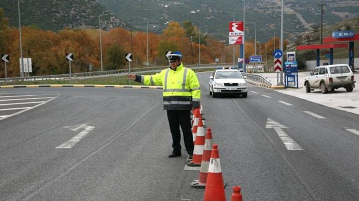 Αναστέλλονται οι εργασίες στον κόμβο Κλειδίου Ημαθίας