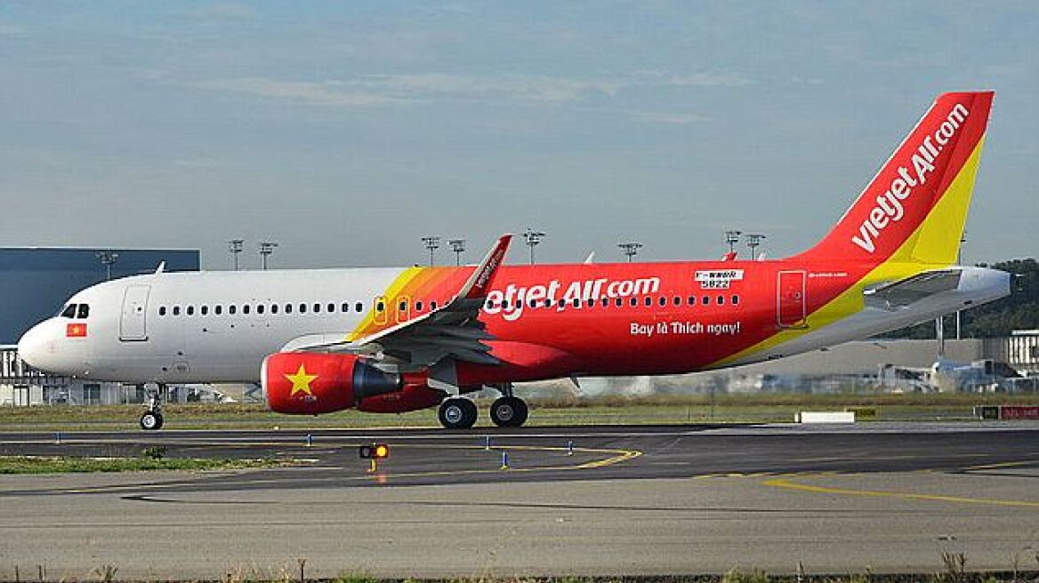 Αεροσκάφος της Vietjet Air μετέφερε τους επιβάτες 100 χιλιόμετρα μακριά από τον προορισμό τους!