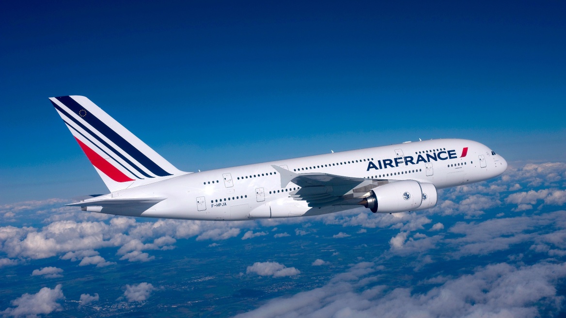 Γαλλία: Τα αεροσκάφη της Air France δεν θα πετούν πια πάνω από το Μάλι 