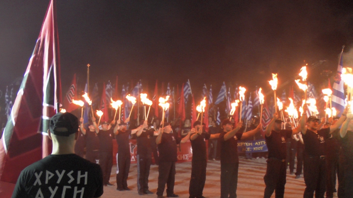 «Υπερθέαμα» ναζιστικού τύπου της ΧΑ στις Θερμοπύλες