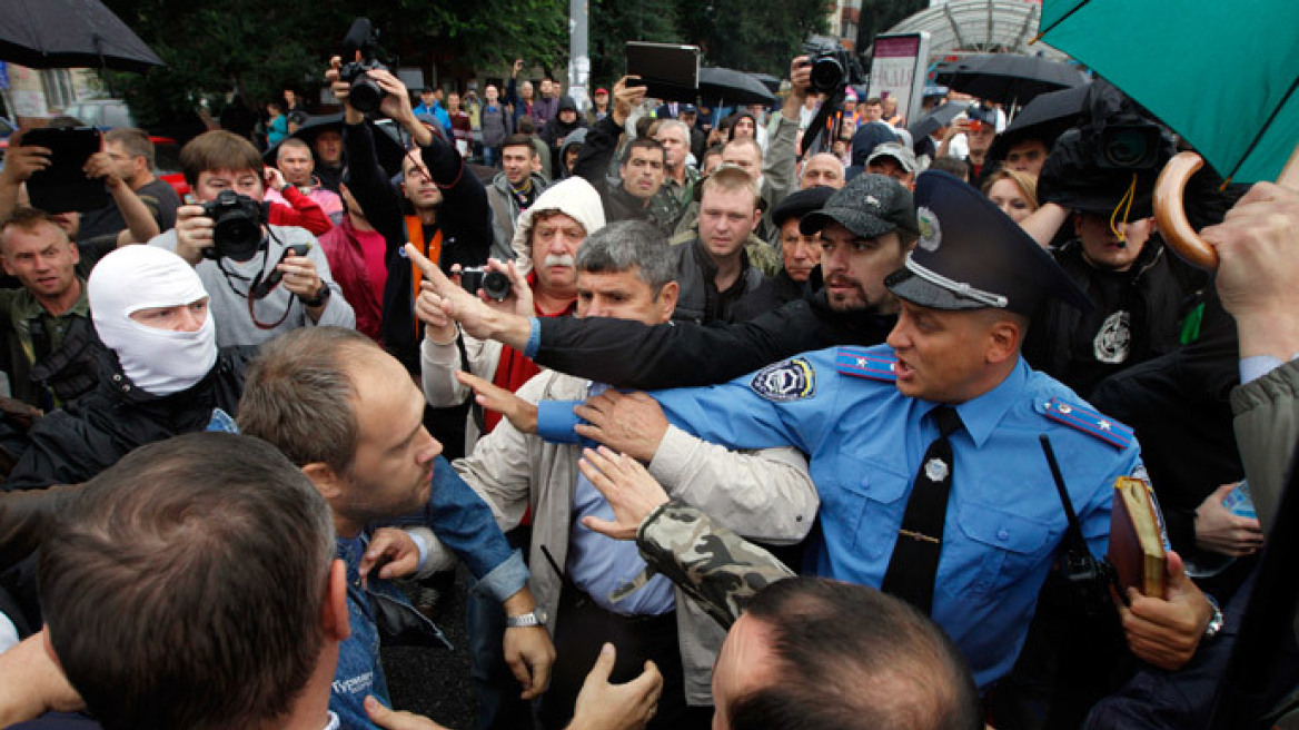 Περισσότεροι από 100 Ρώσοι στρατιώτες νεκροί στην Ουκρανία, λένε Ρώσοι αξιωματούχοι